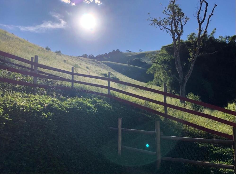 Vivenda dos Guaranys -Uma imersão na natureza - Casa Conservatória Exterior foto